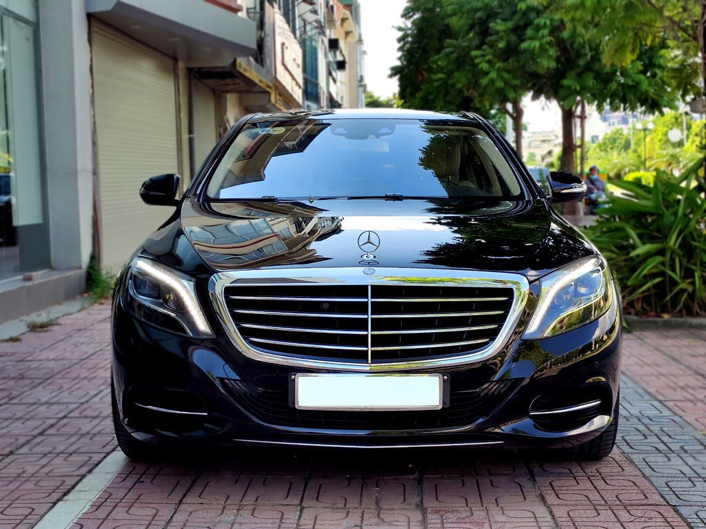 MercedesBenz S500 đi hơn 64000km rao bán lại giá 333 tỷ đồng tại Hà Nội
